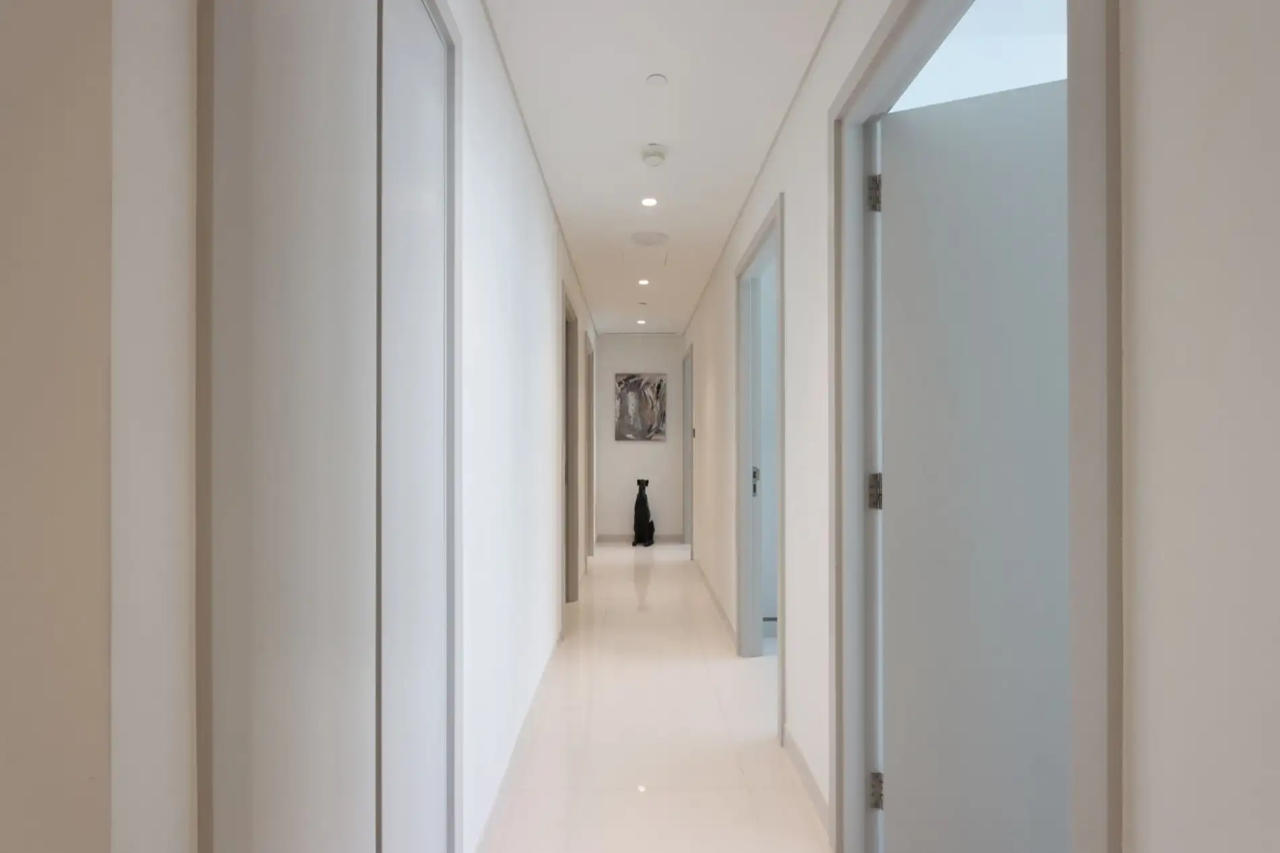 3BR with Marina Skyline View & Private Beach 9/26