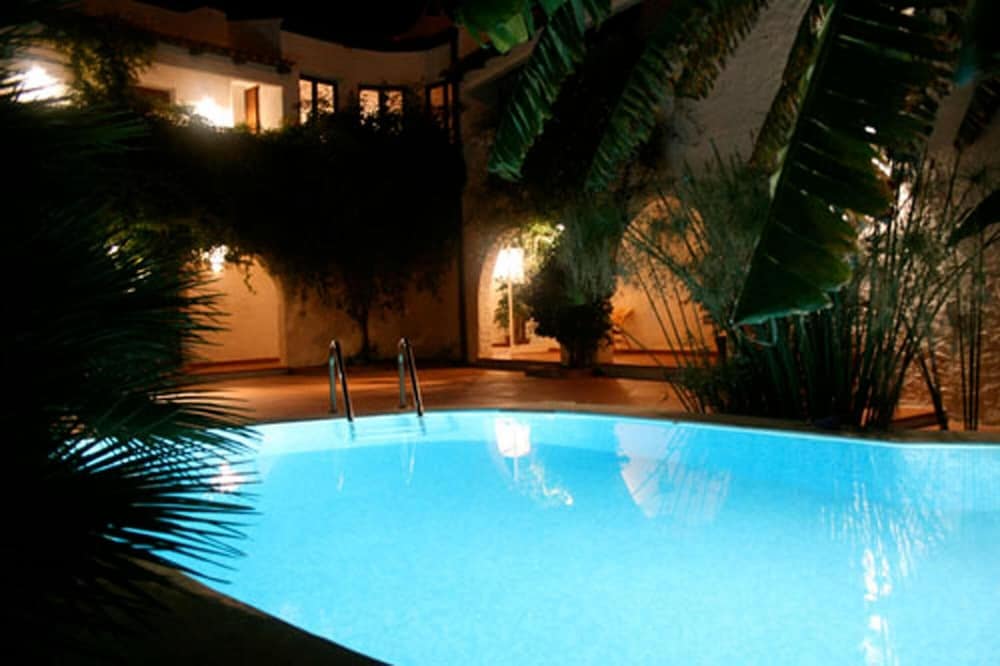 Villa Mediterranea 16/28