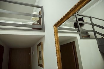 Tea For Two Hotel 19/40
