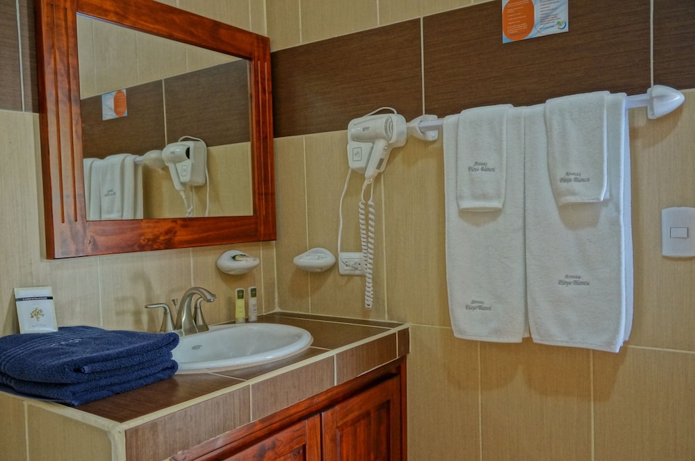 Hotel Arenas Punta Leona 23/66
