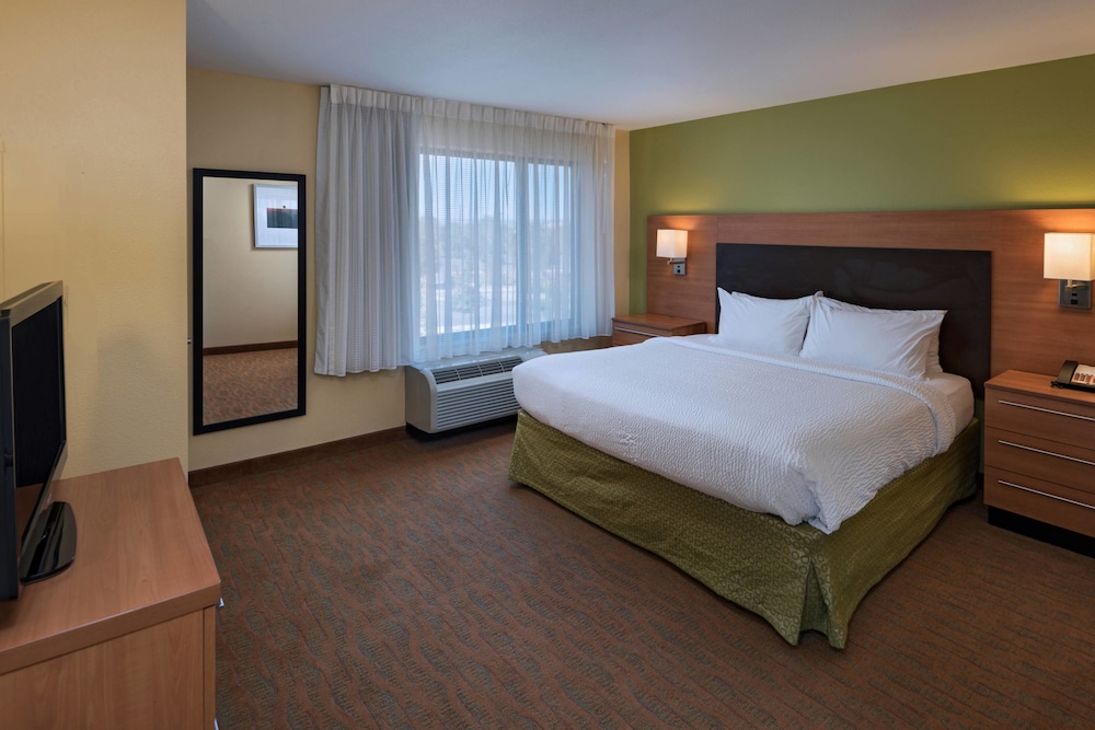 TownePlace Suites Albuquerque North 7/25