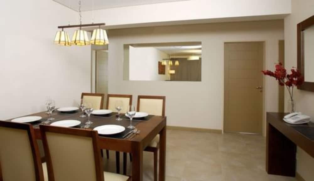 Condo Hotel 28/36