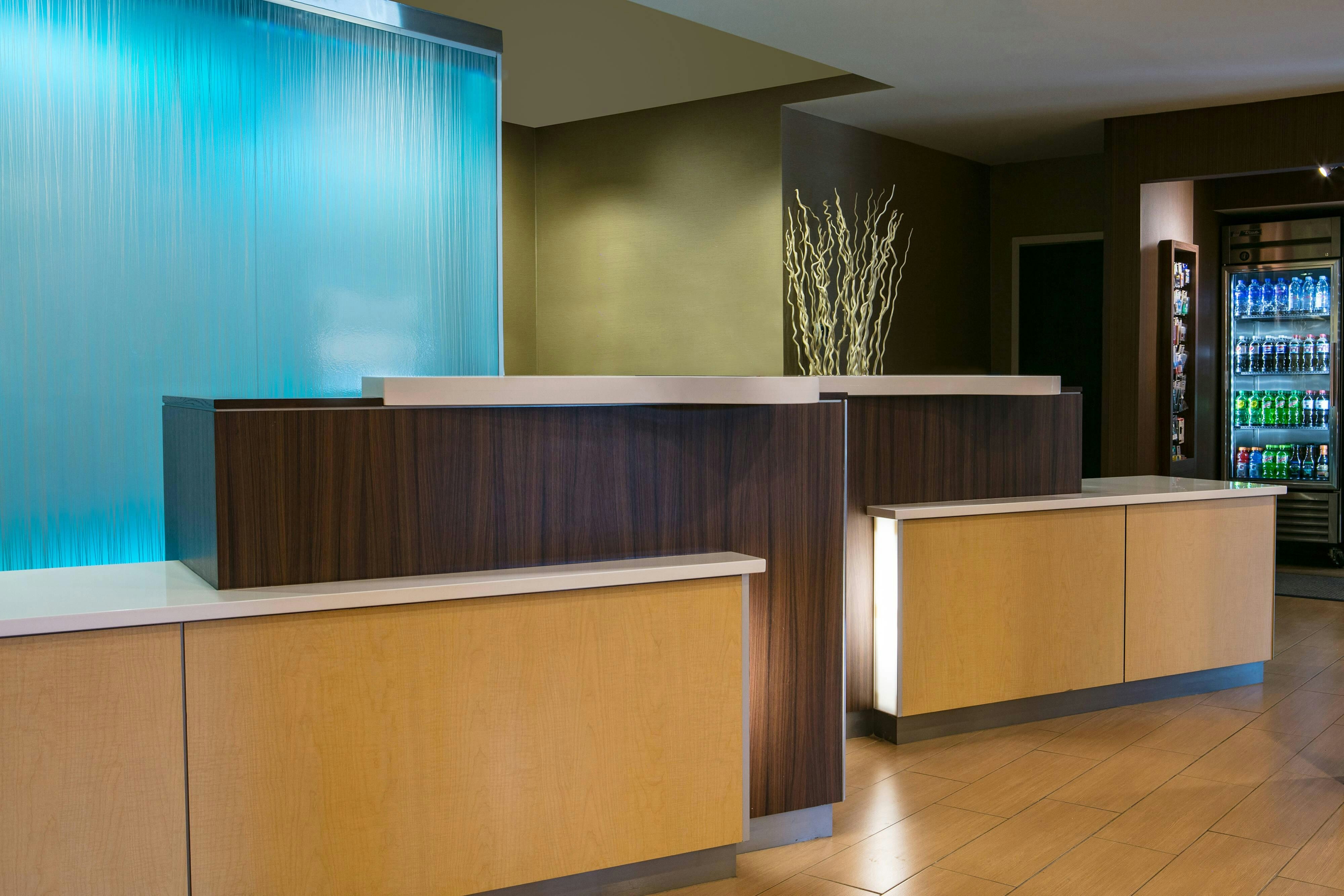 Fairfield Inn Manhattan 1/13