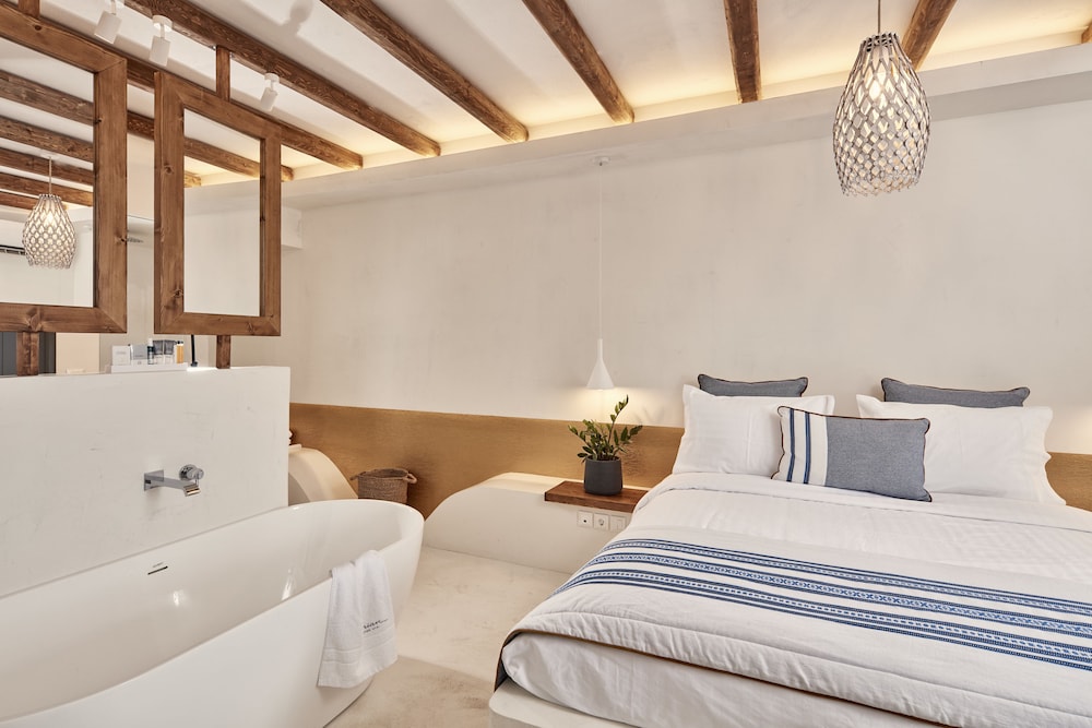 Parian Boutique Hotel 13/48