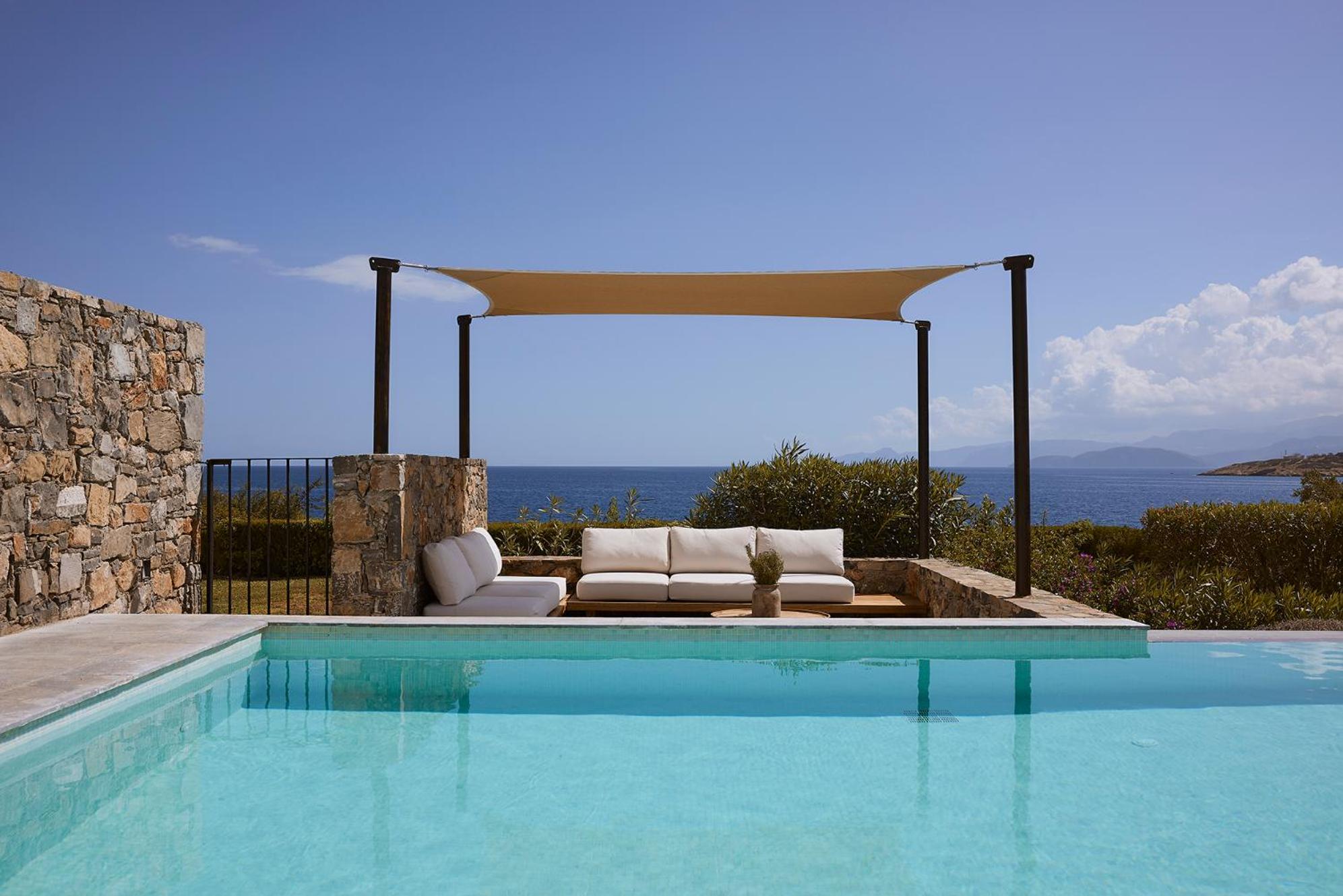 Thalassa Villas 12/50