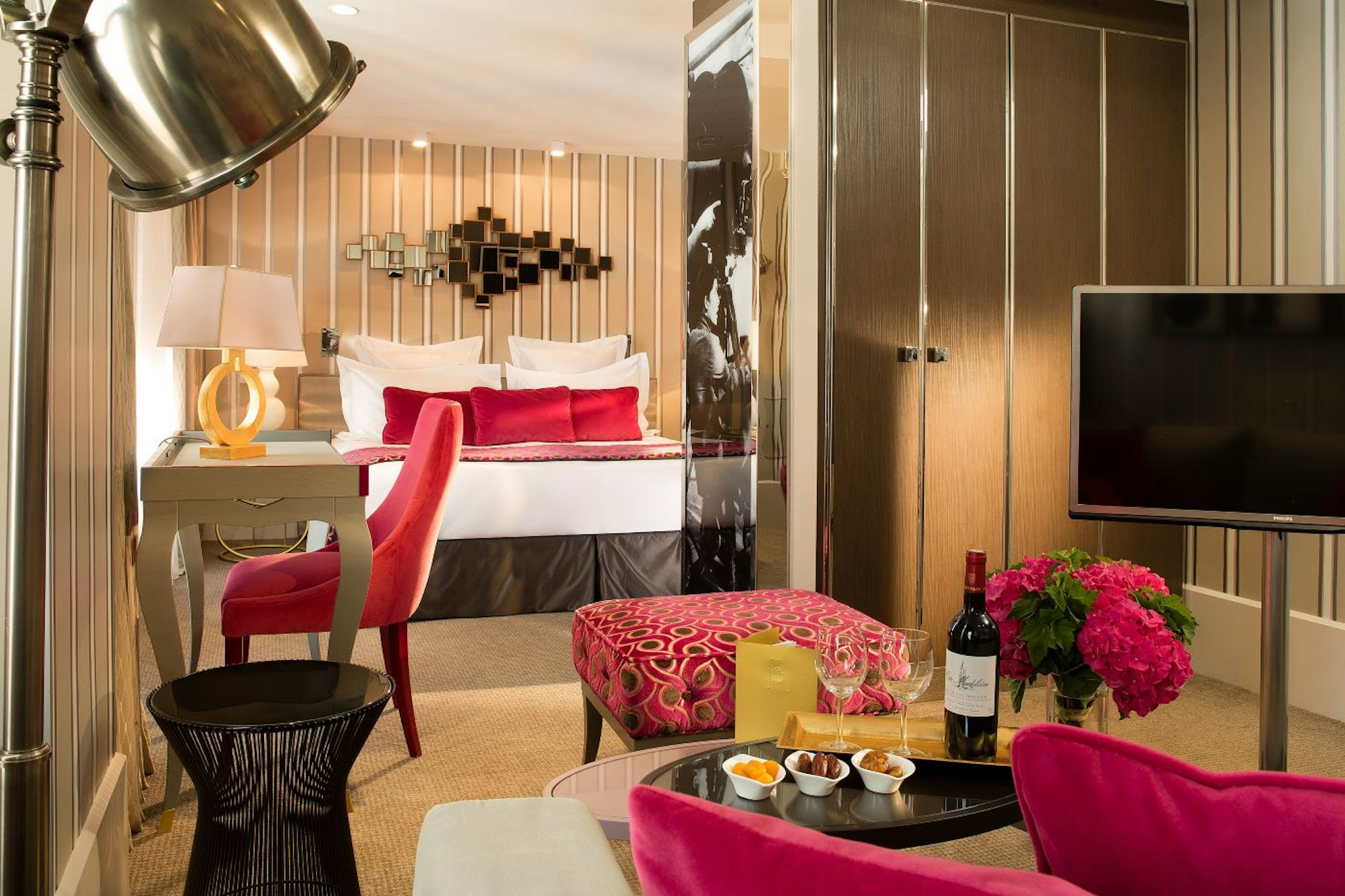 HOTEL BAUME 58/75
