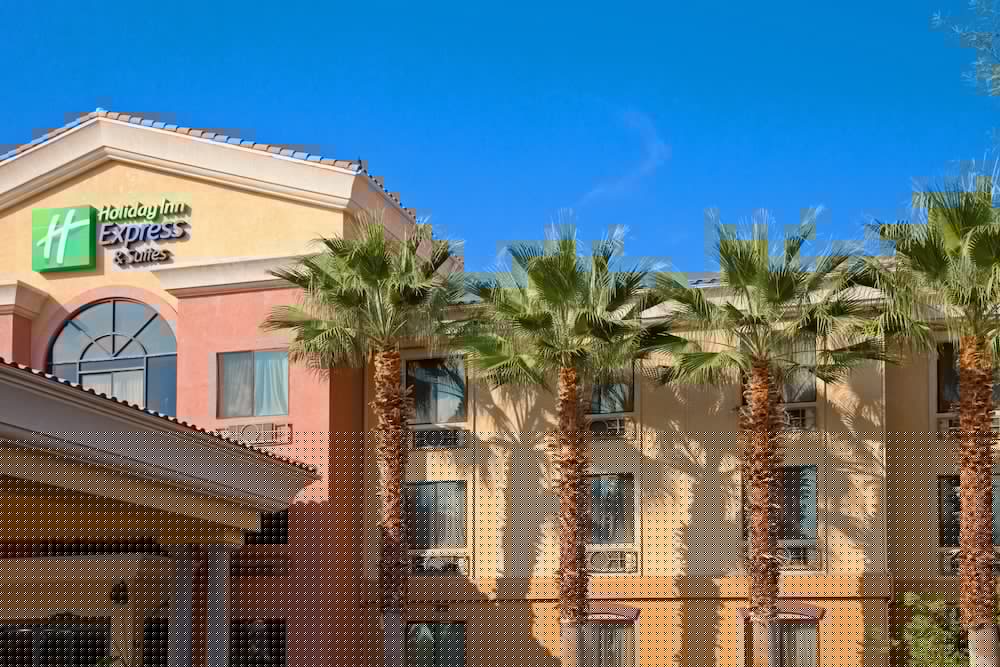 Hampton Inn & Suites Cathedral City