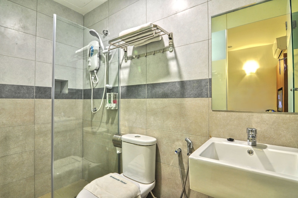 Greencity Hotel 19/20
