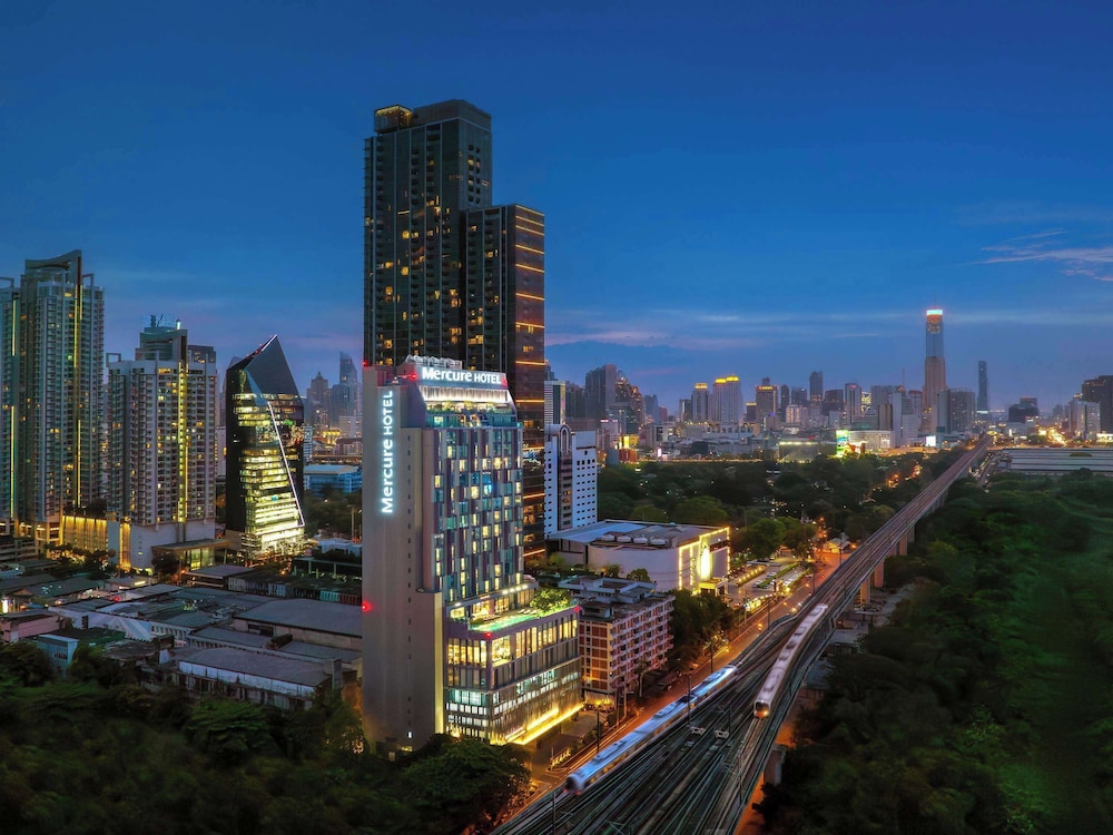 Mercure Bangkok Makkasan 77/79