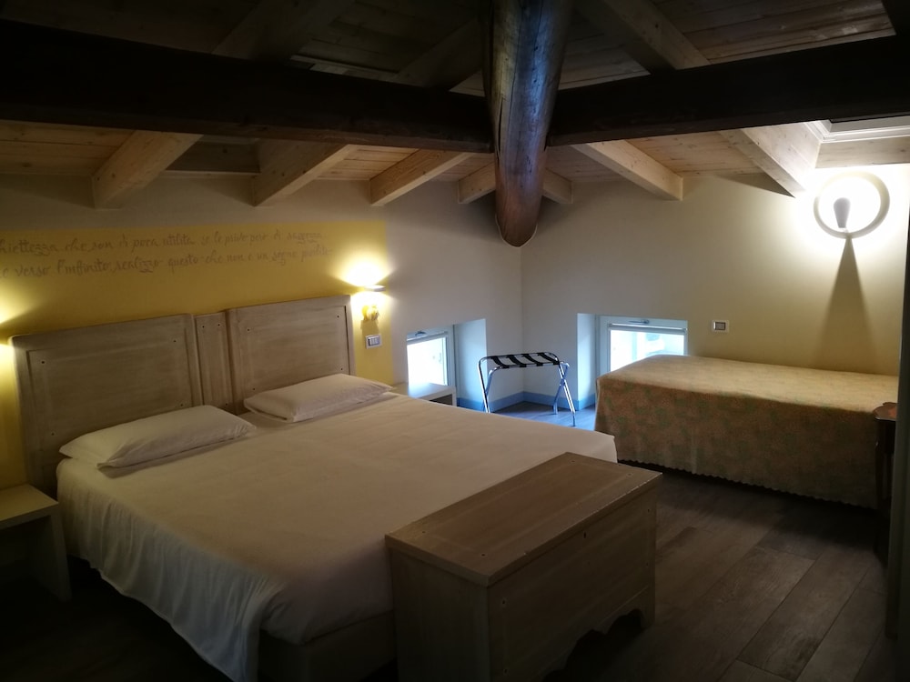 Villa Di Cazzano 7/58