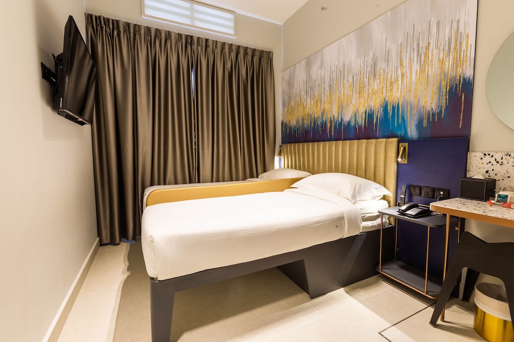 Ibis budget Singapore Gold 28/45