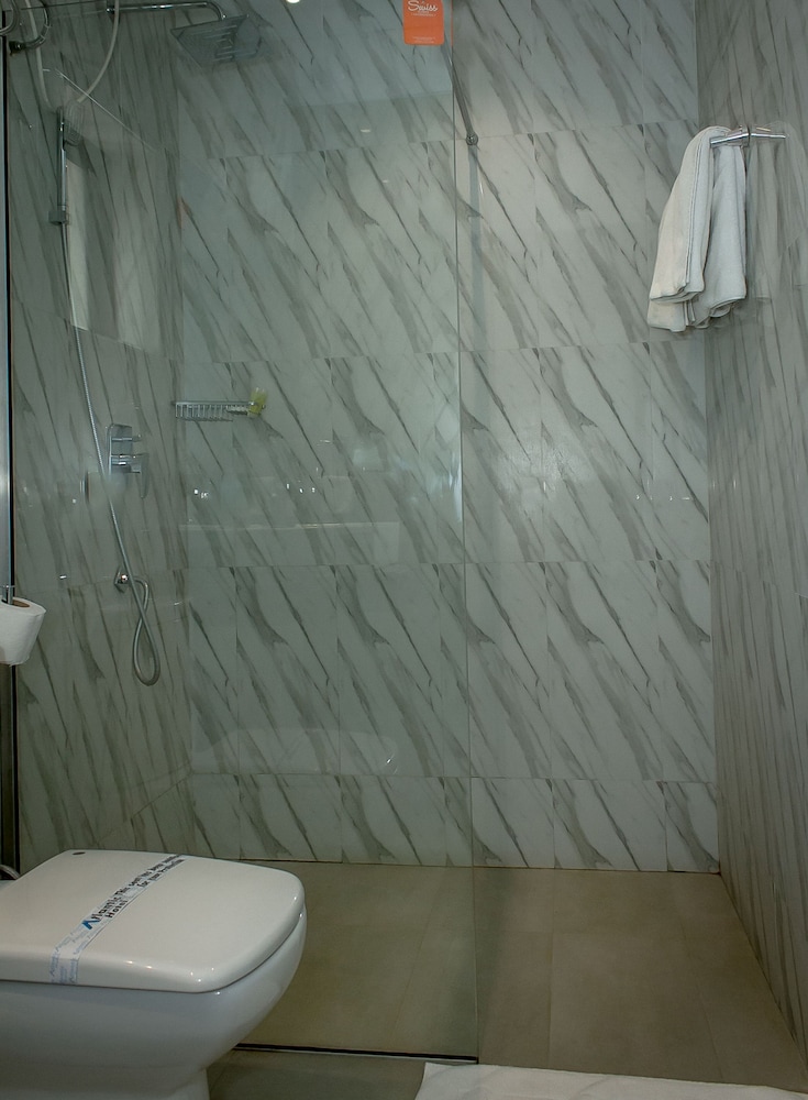 Atlantic Hotel And Spa 20/21