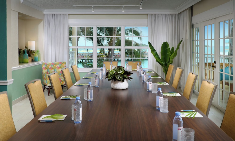 Ocean Key Resort and Spa 52/76