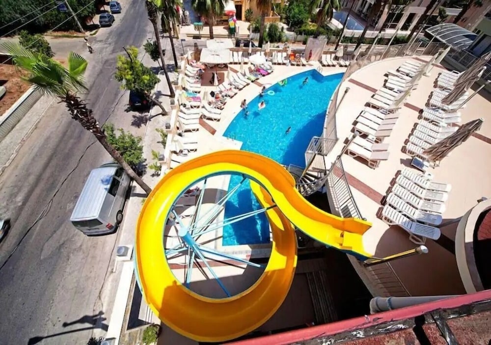 Laberna Hotel 19/24