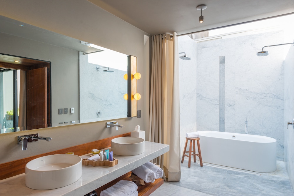 Dos Casas Boutique Hotel Spa 15/75