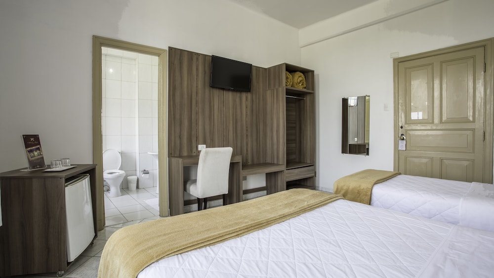 1 Bedroom, Super, Luxury, 1 Double and 1 Single Bed, Beach View