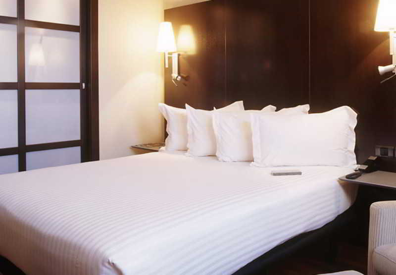 Standard, Double Bed