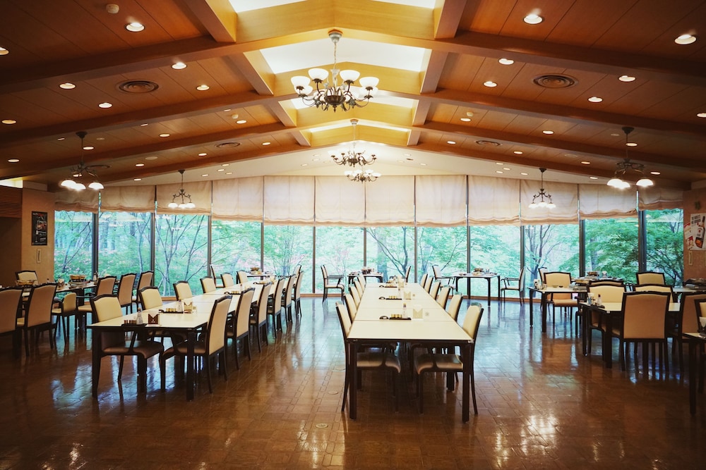 HOTEL BLANCVERT NASU 54/71