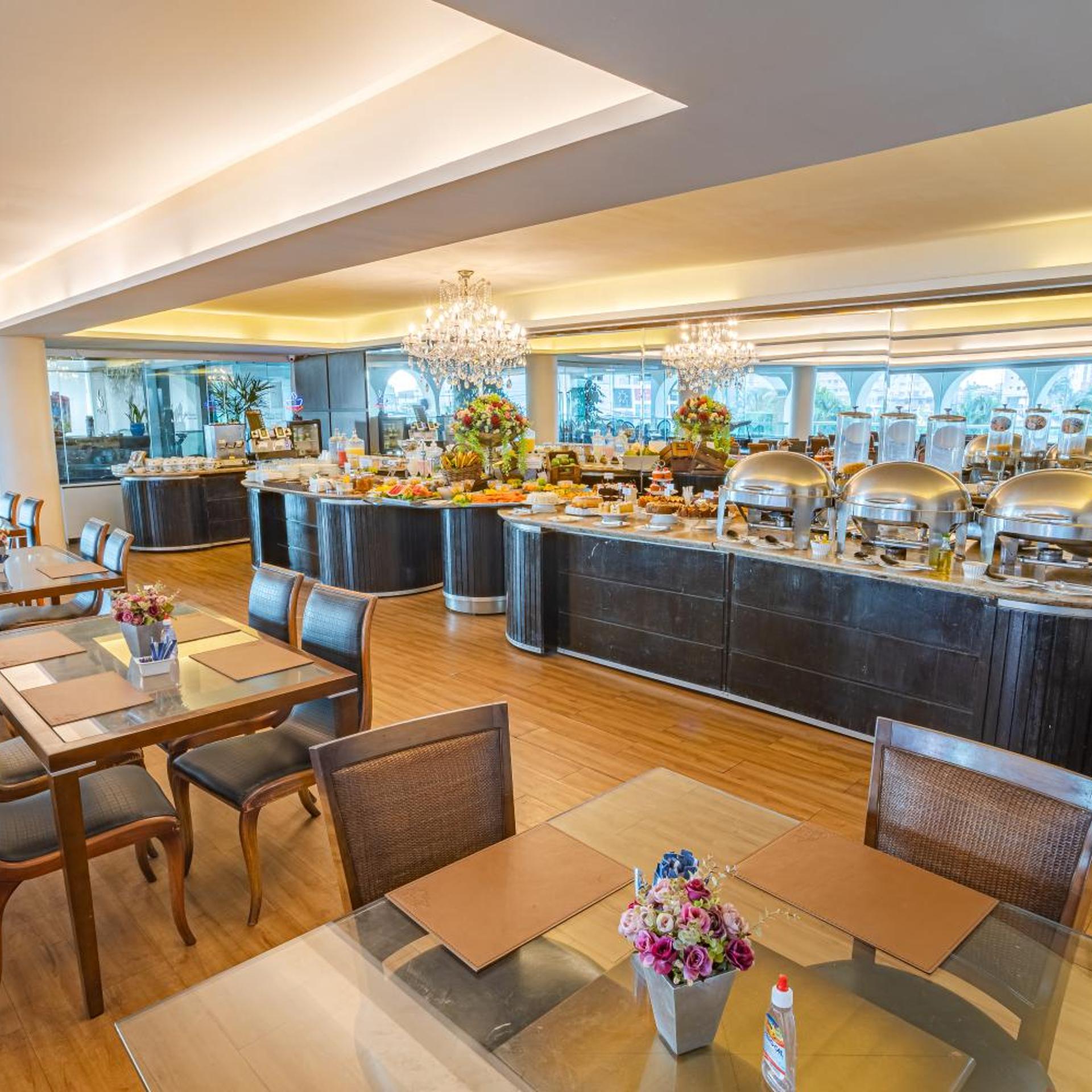 Hotel Village Premium Campina Grande 36/52