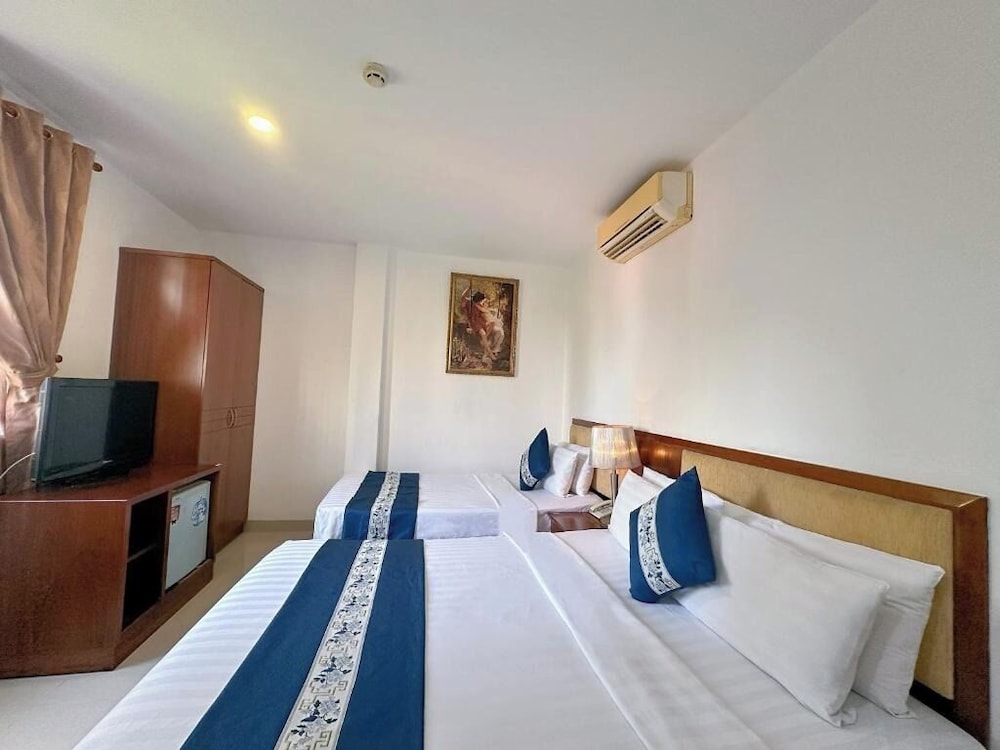 Ruby Star Hotel 13/38