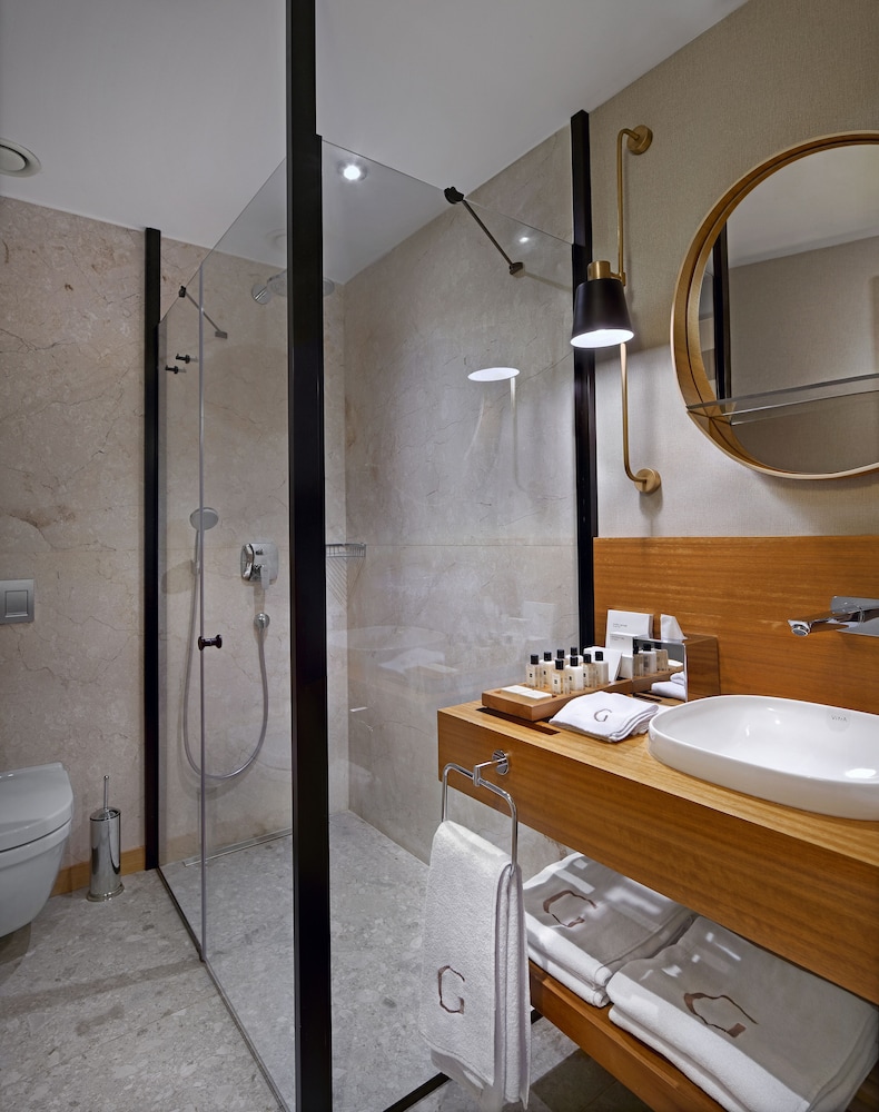 G Beyond Residences & Villas 44/50