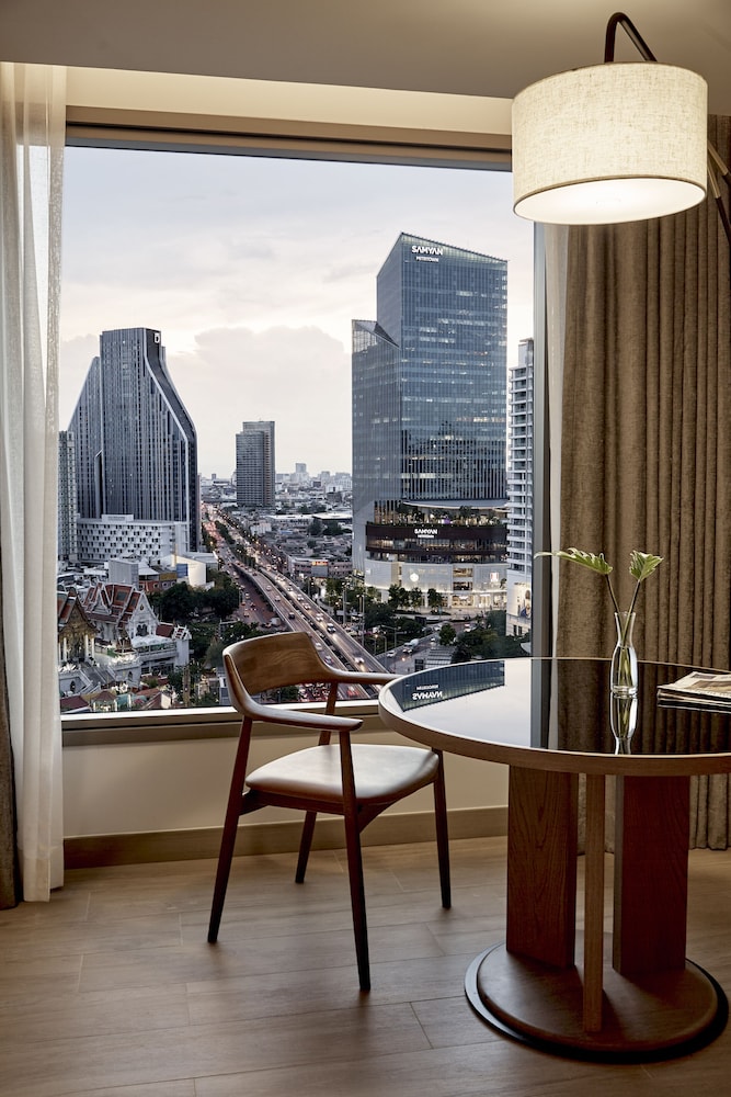 Montien Hotel Surawong Bangkok 25/48