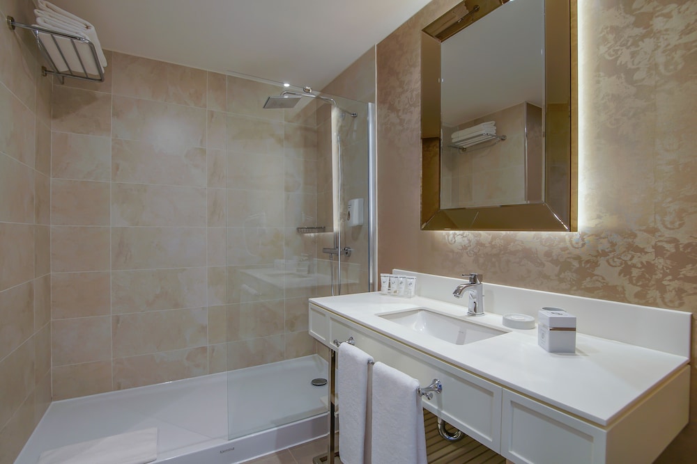 Limak Cyprus Deluxe Hotel 50/50