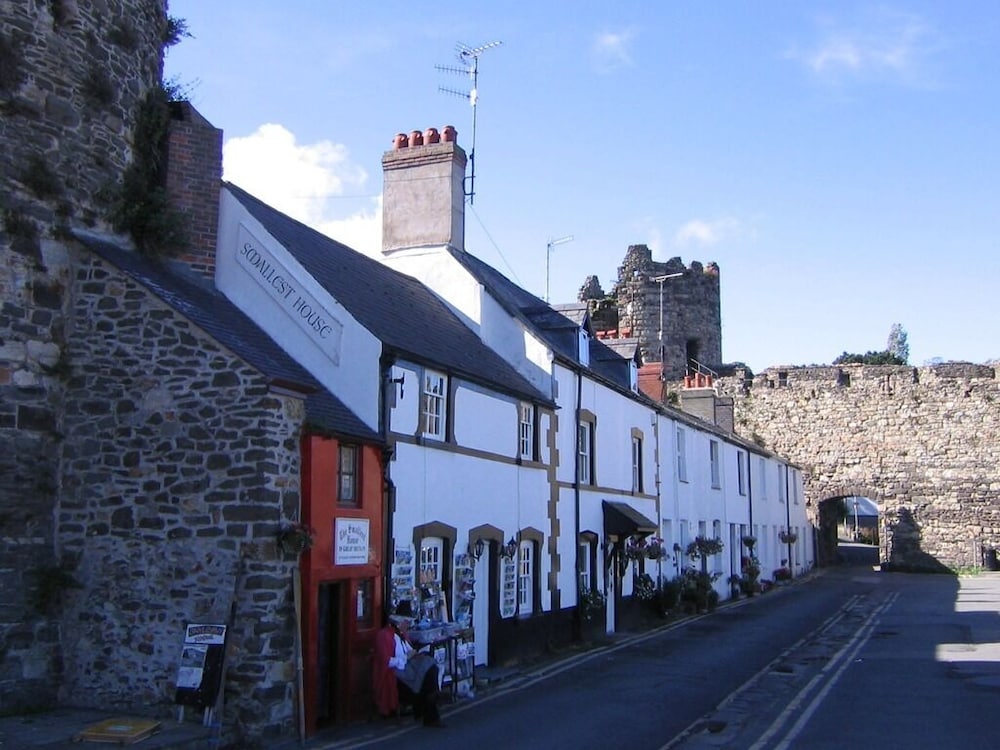 Glan Heulog Bed and Breakfast 2/59