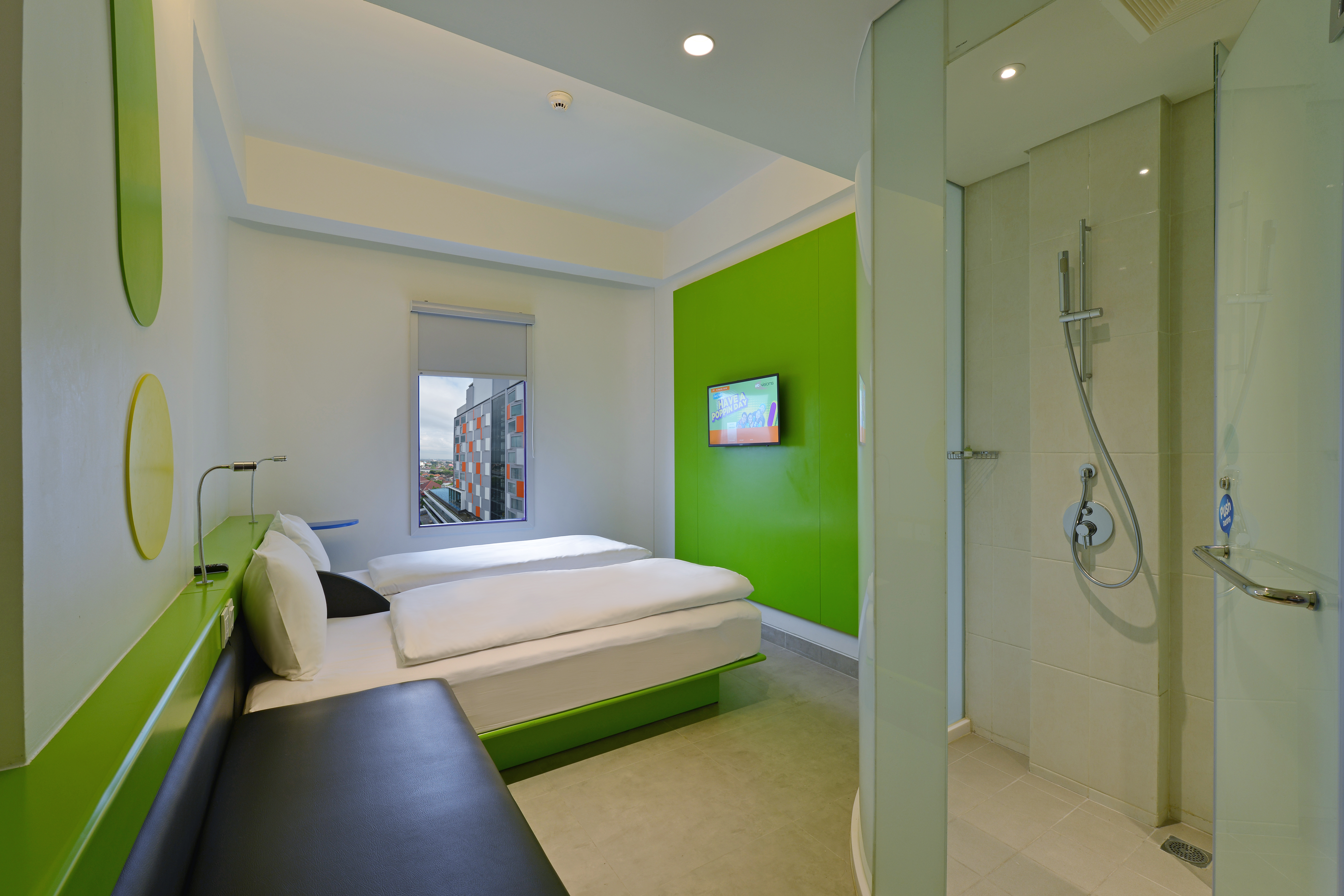 Pop Hotel Solo 28/30
