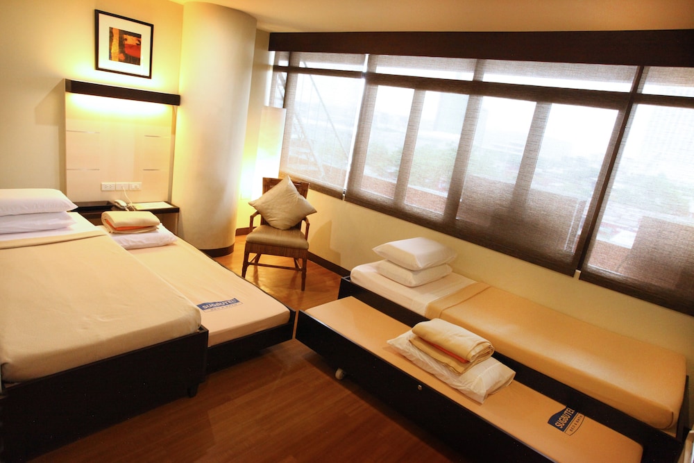 Sugbutel Family Hotel 16/50