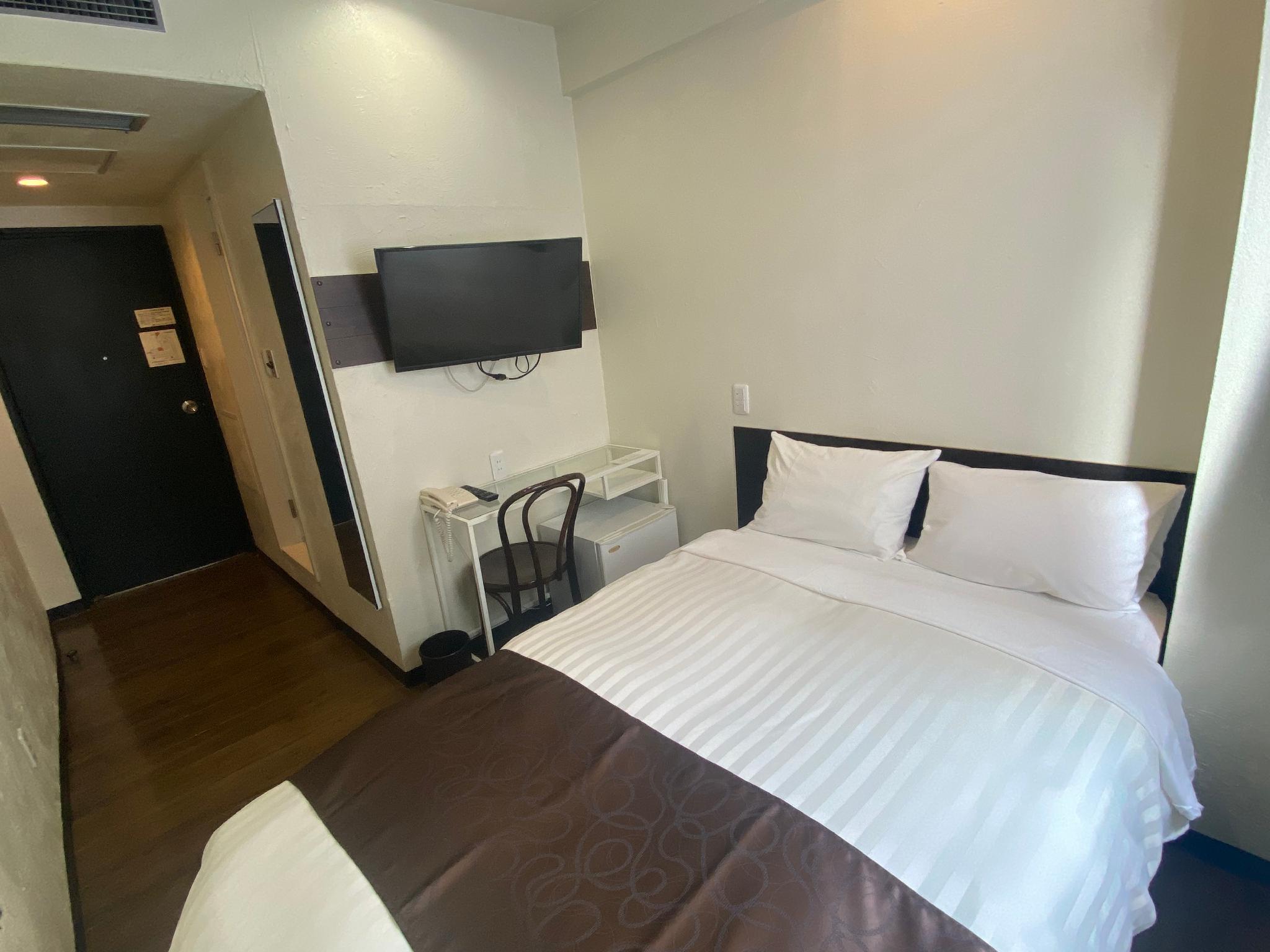 Semi Room, Standard, Semi Double Bed