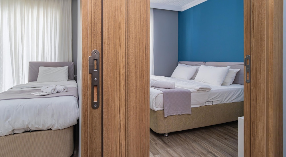 Gunduzler Deluxe Hotel 14/47