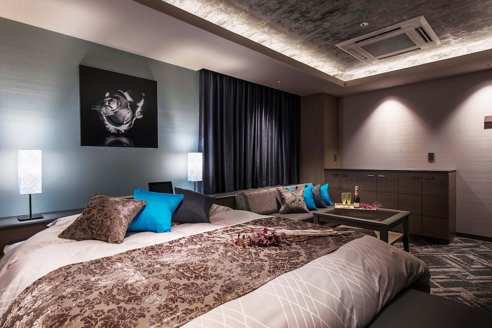 HOTEL ZEN HIRANO 4/14