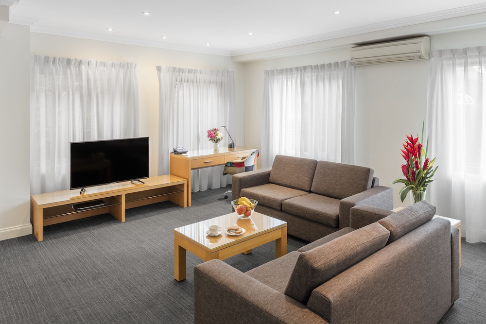 Kimberley Gardens Hotel 51/72
