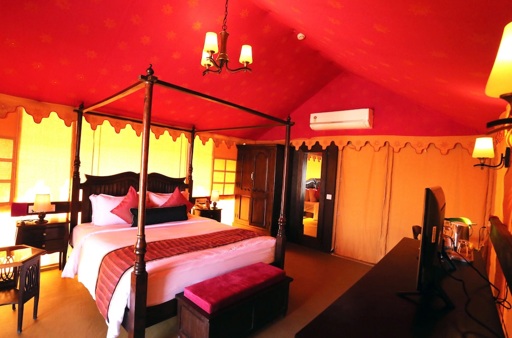 Serena Beach Resort 10/50
