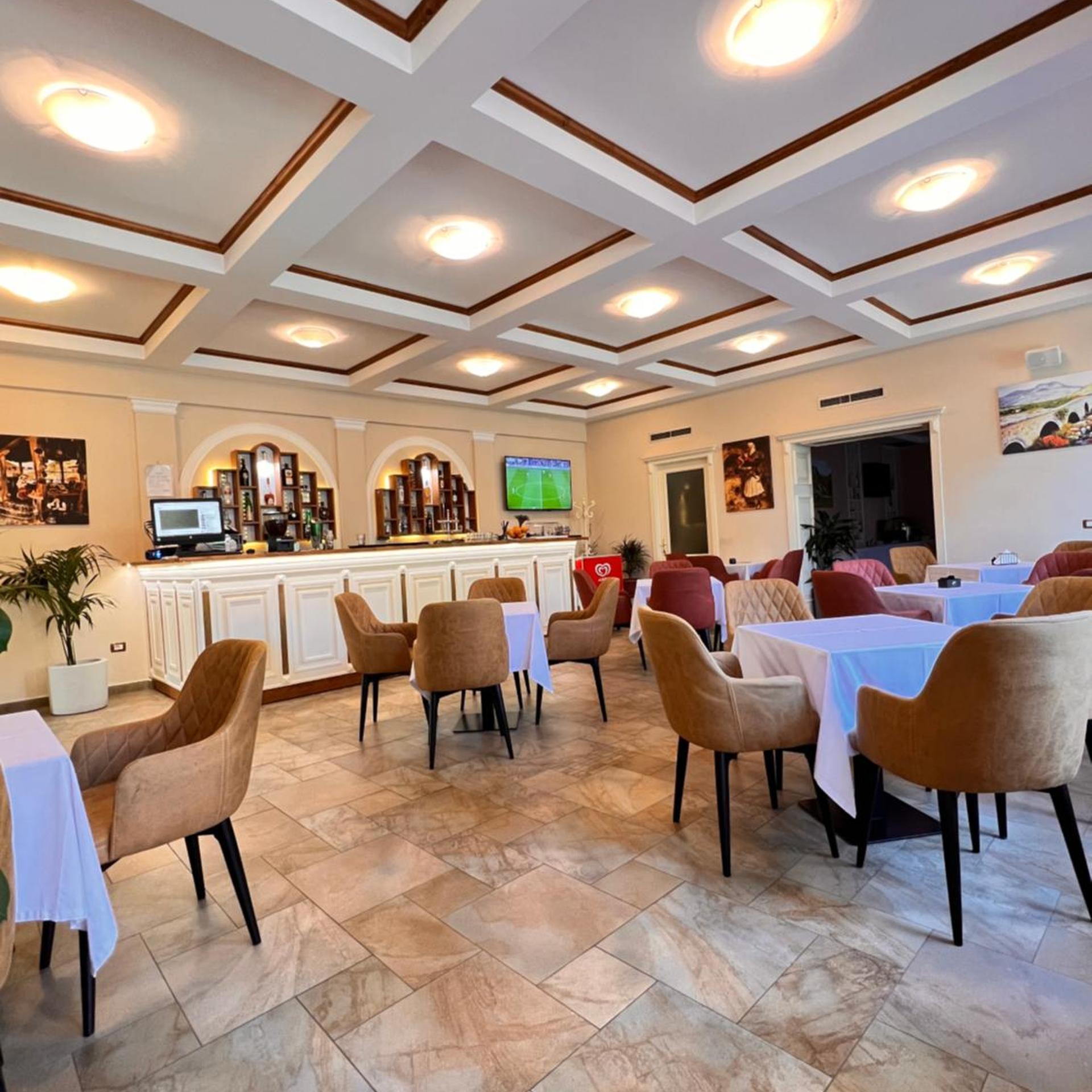 Treva Hotel Shkoder 53/70