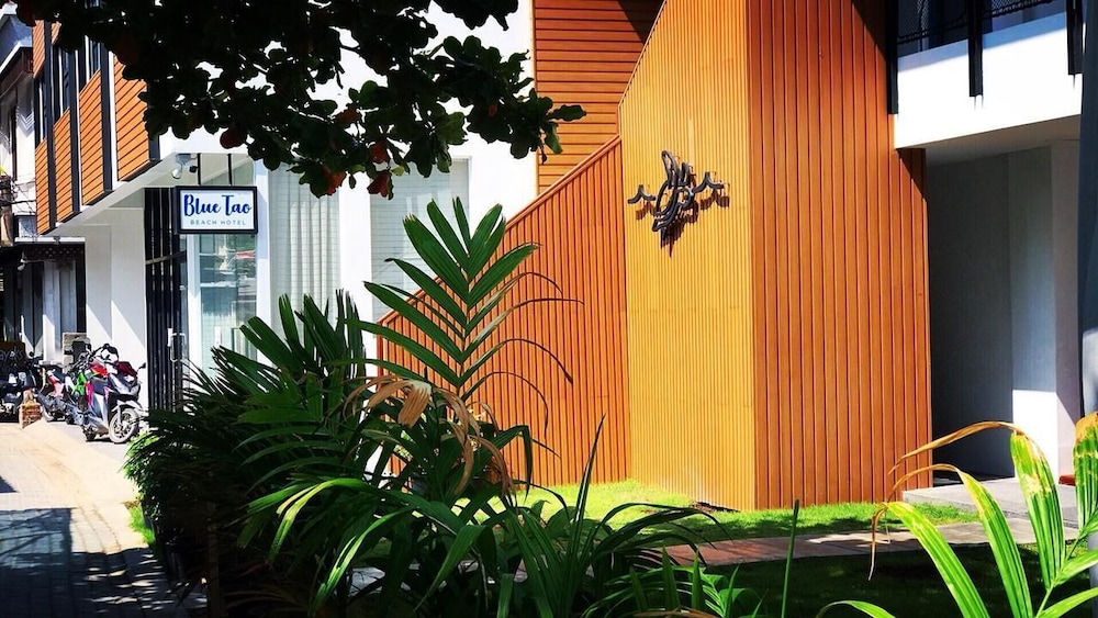 Blue Tao Beach Hotel 4/59