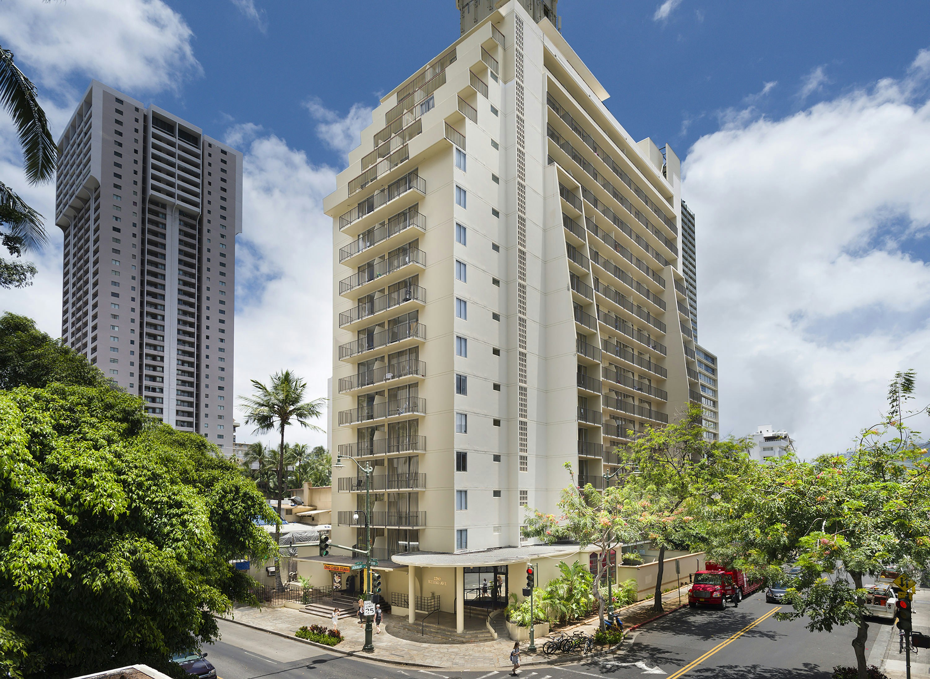 Ohia Waikiki Studio Suites 79/99