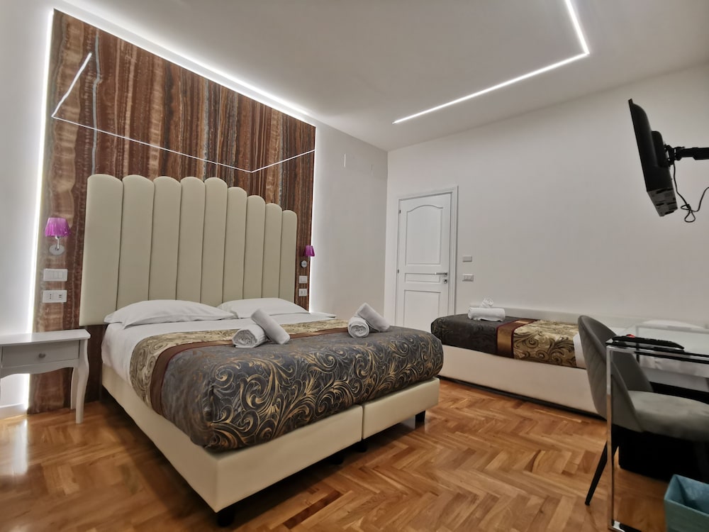 LUXURY