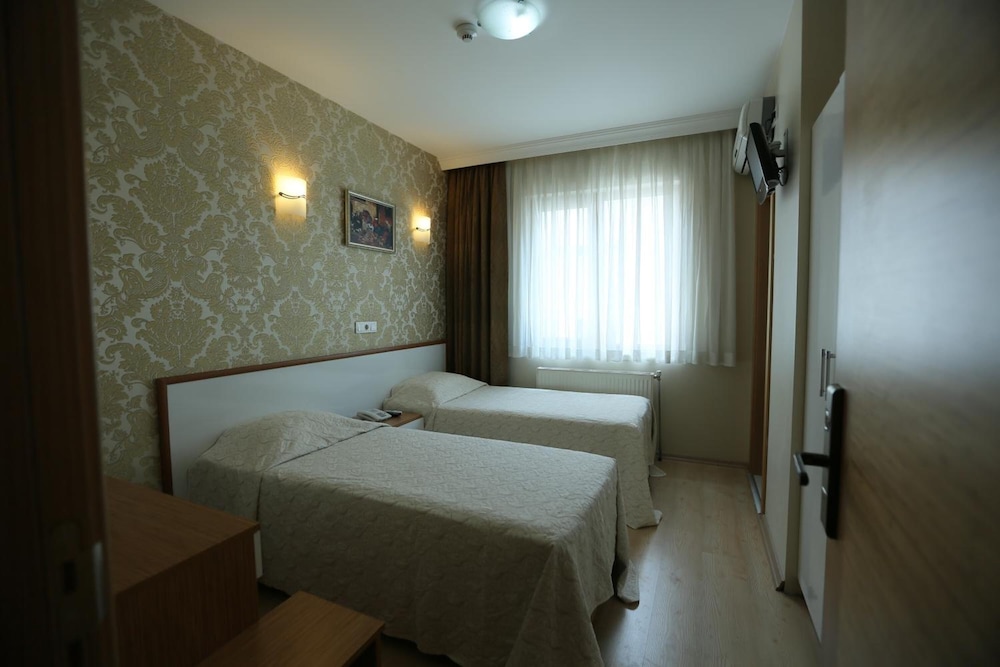 Hotel Avcilar City 42/70