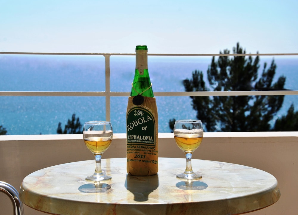 Filoxenia Hotel Apartments 28/41