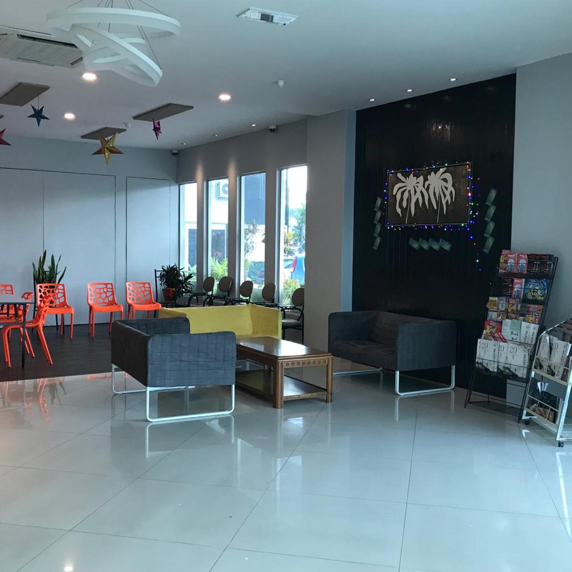 Super 8 Bayan Baru 27/37