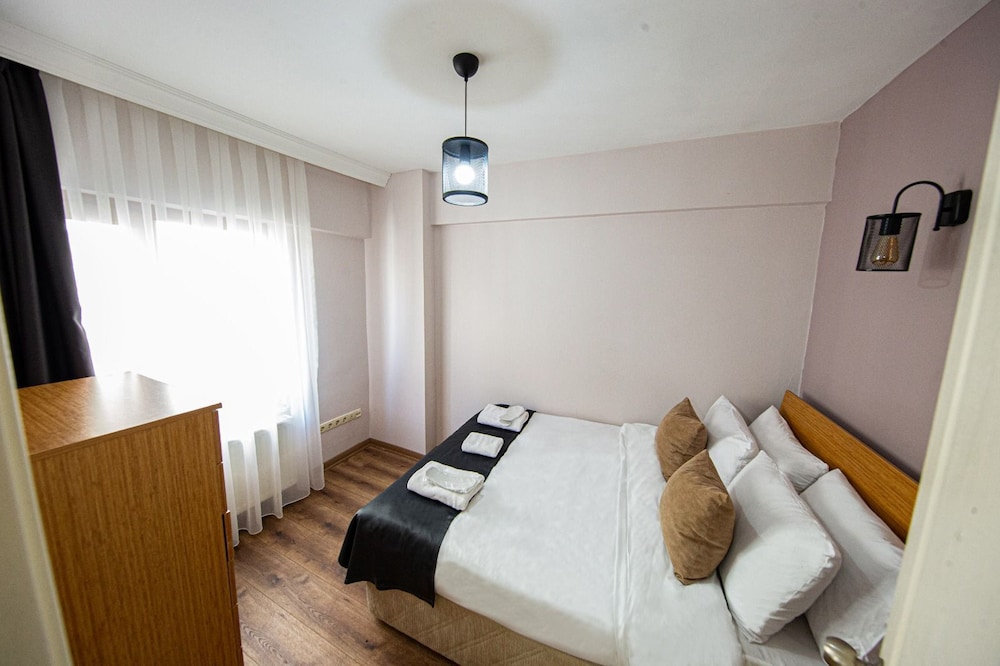 Three Apples Suites 14/39