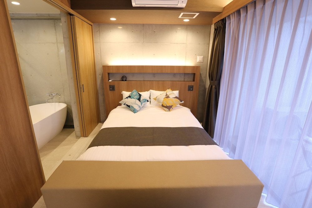 Tabinoteitaku Okinawa Naha 8/29