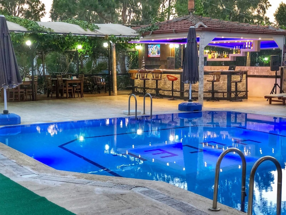 Yucel Hotel 20/50