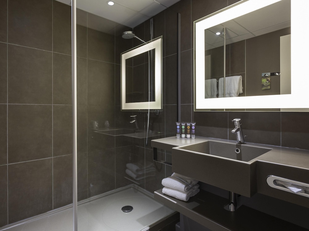 غرفة تنفيذية بسرير مزدوج، Novotel Annecy Centre 5/8
