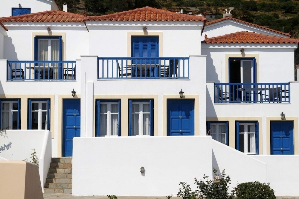 Blue Bay Resort Village 2/44