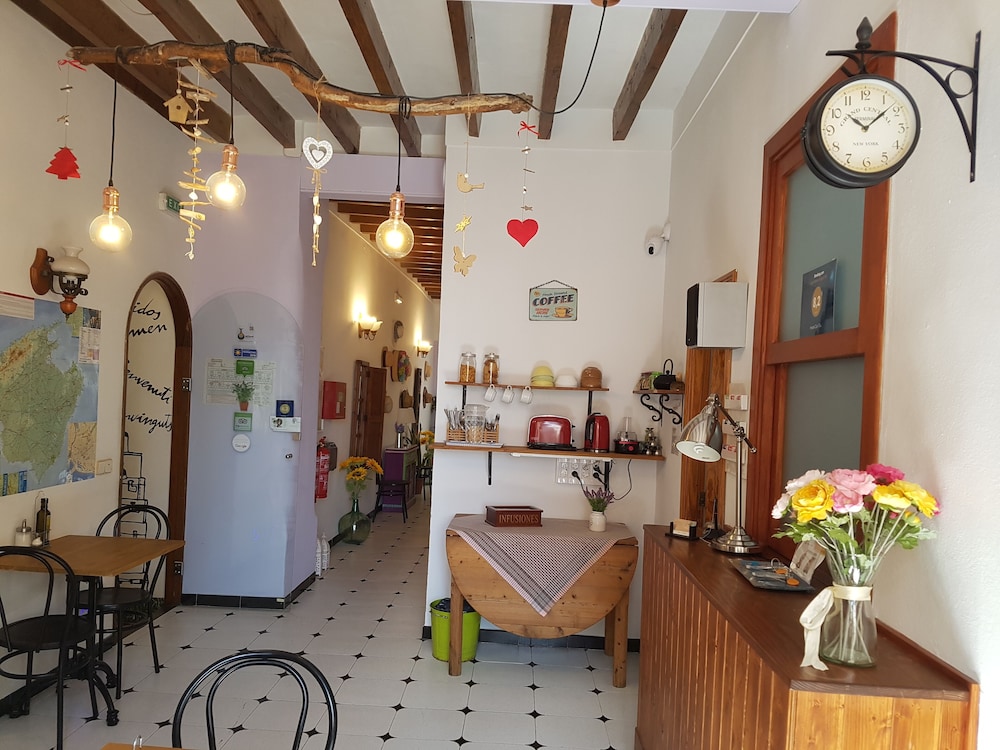HOSTAL CAN TIU 38/58