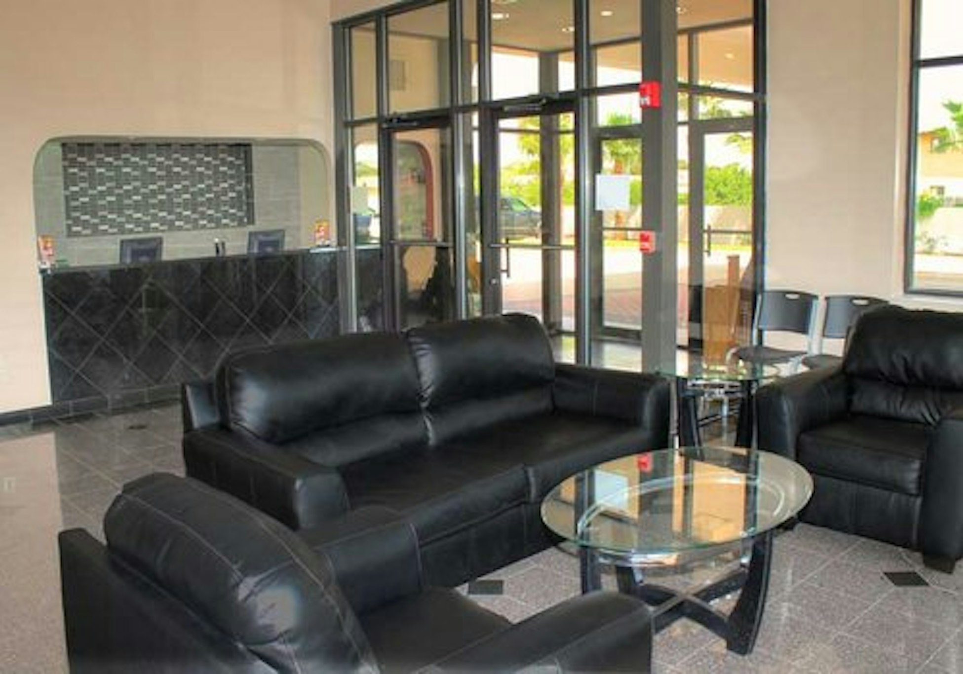 Regency Inn &amp; Suites 20/26