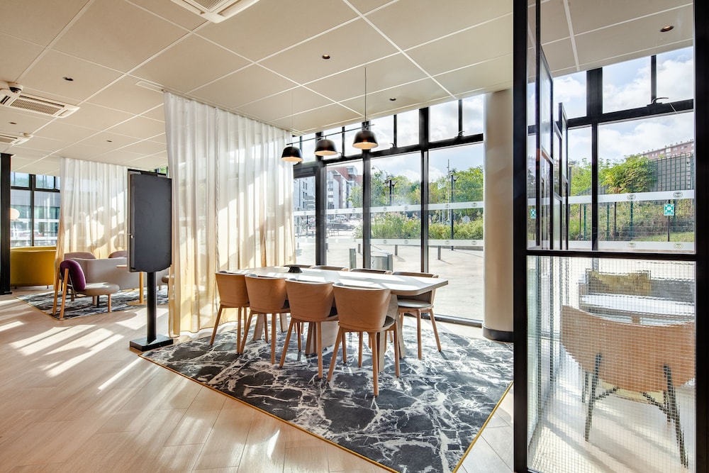 B&B Hotel Paris Porte Des Lilas 35/37